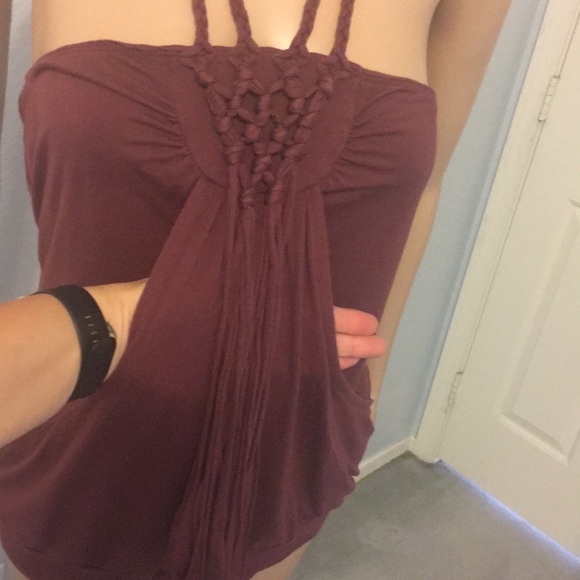 Guess halter top - Picture 3 of 6